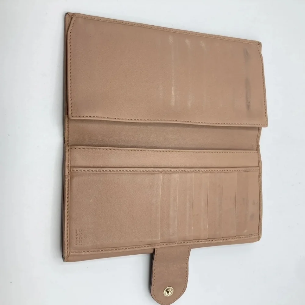 🔹️ GUCCI 🔹️ long leather wallet purse Italy Brown Canvas heart ✨️🤎 - Picture 13 of 13